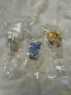 トムジェリ　ガチャガチャ3種　めじるしアクセサリー