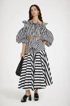 patou 101,600円 24S/S完売クロップドドローストリングトップスのサムネイル