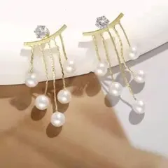 揺れる パール ゴールド ピアス ラインストーン キラキラ