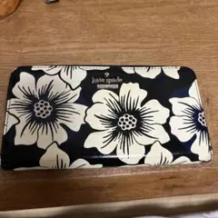 kate spade フラワープリント 長財布