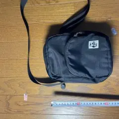 チュムス　ショルダーバッグ