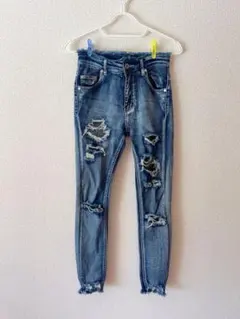 レディース⭐︎Avail ダメージスキニーデニム