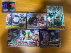 仮面ライダーリバイス　スペシャル限定セット　バイスタンプ12種類 仮面ライダーリバイス スペシャル限定セット バイスタンプ12種類