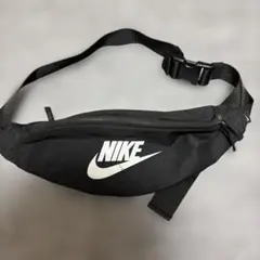 Nike ボディバッグ ブラック