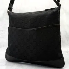 GUCCI グッチ ショルダーバッグ GGキャンバス クロスボディ サコッシュ