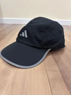 アディダス　ランニング　キャップ