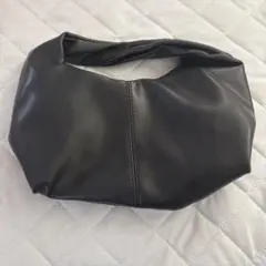 SHEIN 黒 バッグのサムネイル