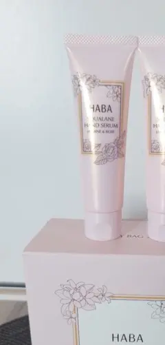 新品HABA スクワランハンドセラム(ハンドクリーム)50g　ローズ　ジャスミンのサムネイル