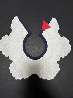 MARL MARL 刺繍フリルスタイ ホワイト/ネイビー/レッド