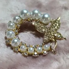 【新品未使用】パール 蝶 デザイン ブローチ【送料無料】