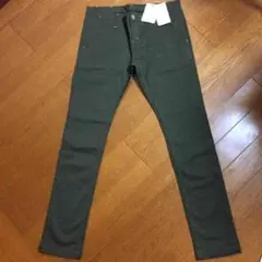 新品、HusHusH カーキパンツ 140cm