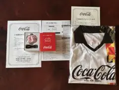 コカコーラキャンペーン当選品ワイヤレスイヤホンとオマケのサムネイル