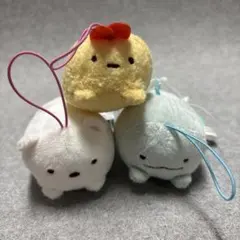 新品タグ付き すみっコぐらし うつぶせ ゴムひも付きマスコット3種②