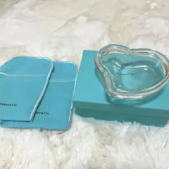 TIFFANY＆CO. ハート型　ガラス小物入れ　新品のサムネイル