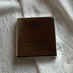 DIORバックステージフェイスグロウパレット004 ローズゴールド