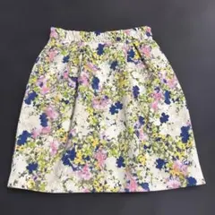 ジャスグリッティー　フラワープリント タイトスカート ミニ丈　Sサイズ