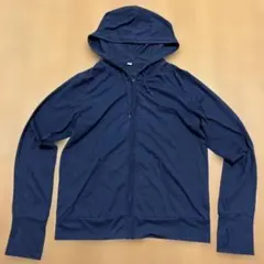 M*i様 UNIQLOパーカー