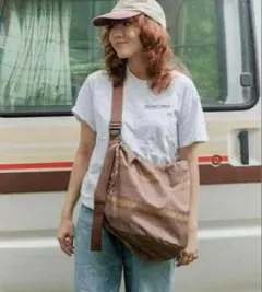 Item thumbnail for item b1b5138e-51d6-43d1-b75c-3065aebb2051