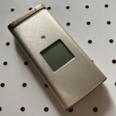 auガラホ携帯電話機KYF38ゴールド現状品、ジャンク品扱い美品 auガラホ携帯電話機KYF38ゴールド現状品、ジャンク品扱い美品 - メルカリ