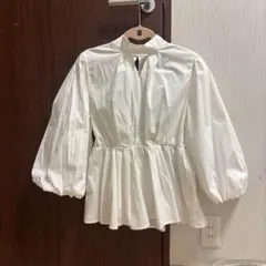 オフホワイトペプラムブラウス ハイネック Lサイズ