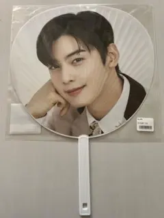 2026年最新】astro うちわの人気アイテム - メルカリ