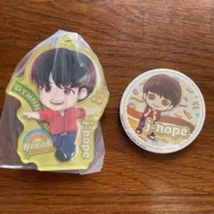 BTSタイニータン　アクリルチャーム　j-hope