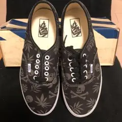 VANS VAN DOREN Authentic ブラック／アロハスカル
