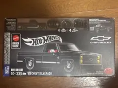 Hot Wheels '83 Chevy Silverado ビルディングセット