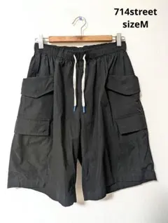 超美品　714street ハーフパンツ　黒　カーゴ系　M