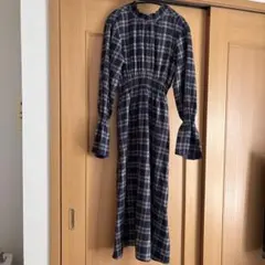 ネイビー系チェック ロングワンピース