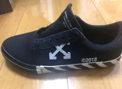 OFF-WHITE Virgil Abloh ブラックスニーカー 13のサムネイル