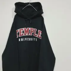 champion チャンピオン　 パーカー古着　 黒　ブラック　刺繍ロゴ