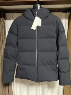 【新品未使用品】UNIQLO ユニクロ シームレスダウンパーカ　Lサイズ
