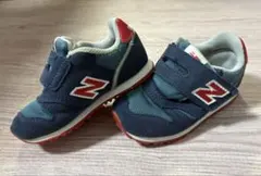 ピーちゃん 様 専用 ★New Balance 373 キッズスニーカー