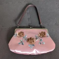 Item thumbnail for item e0d0868b-c58e-4b48-a5db-dbdc3a600c15