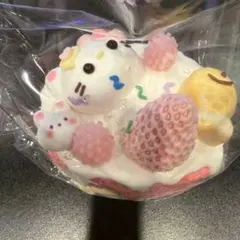 キティ 白猫 ケーキ型 スクイーズ SQUEEZ