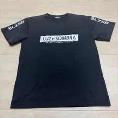 Luz e Sombra ブラック Tシャツ