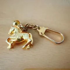 馬モチーフ キーホルダー 開運 ゴールドカラー