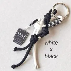 じゃらじゃらキーホルダーパラコードxメタルビーズPUレザーキー&バッグチャーム