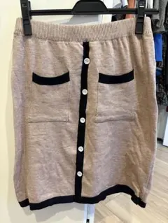 【美品】ベージュ ニットスカート