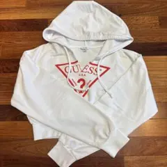 GUESS パーカー　クロップド丈のサムネイル
