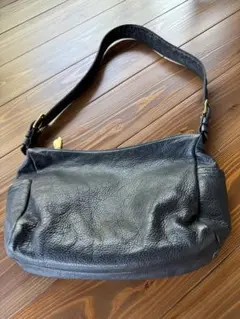 【美品】USA製 Libaire レザー ショルダーバッグ ブラック