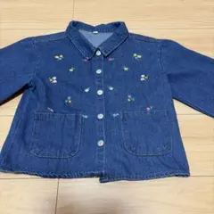 キッズ　女の子　130センチ　刺繍入りデニムジャケット　スナップボタン