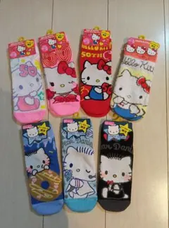 2025年最新】ハローキティ50周年靴下の人気アイテム - メルカリ
