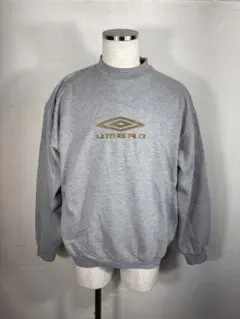 90s UMBRO グレーボディ ロゴゴールド刺繍 スウェット トレーナー L