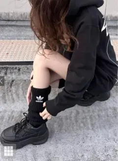 厚底スニーカー　ブラック　レディース　 ２４.５㎝