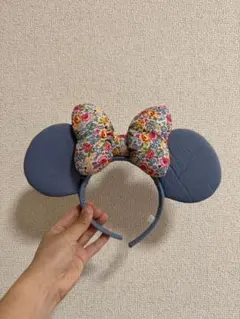 ミニーのカチューシャ 花柄リボン付き