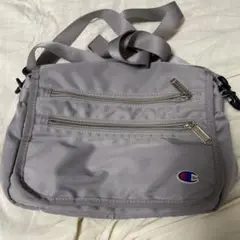 チャンピオン　ショルダーバッグ