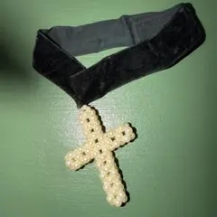 ⭐︎パール風ビーズ十字架型チョーカー