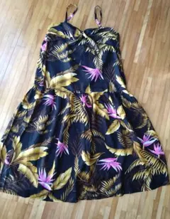 サマーワンピ　ドレス 花柄 黒